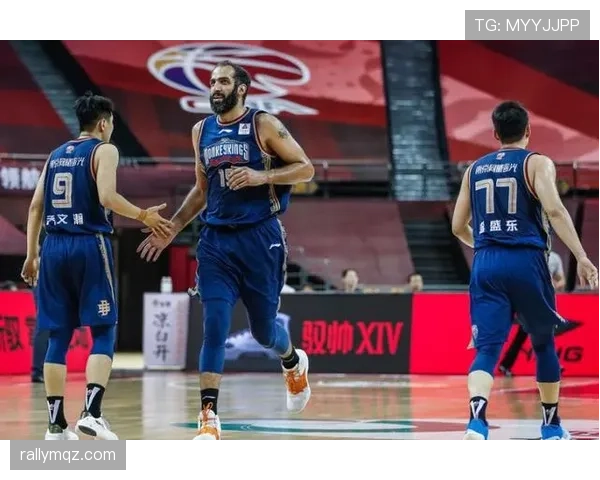 篮球卡位犯规规则：详解合法卡位与犯规界限
